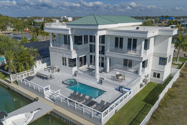 42 MIDWAY ISLAND, Clearwater Beach, FL 33767