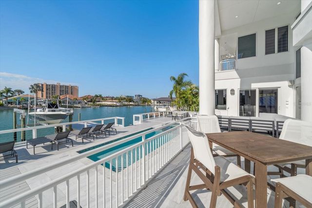 42 MIDWAY ISLAND, Clearwater Beach, FL 33767