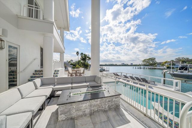 42 MIDWAY ISLAND, Clearwater Beach, FL 33767