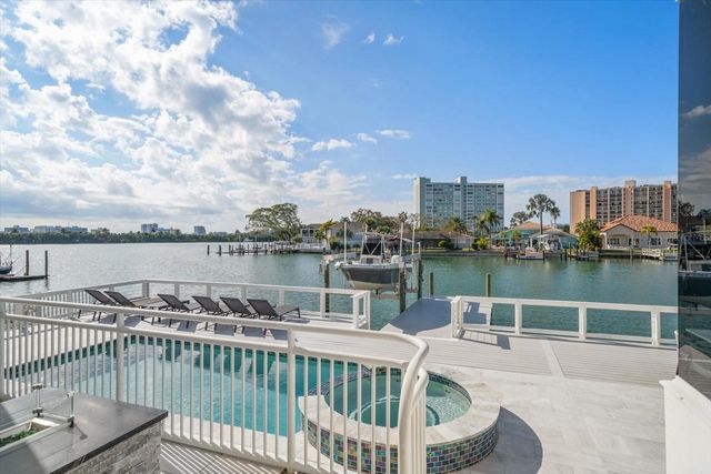 42 MIDWAY ISLAND, Clearwater Beach, FL 33767