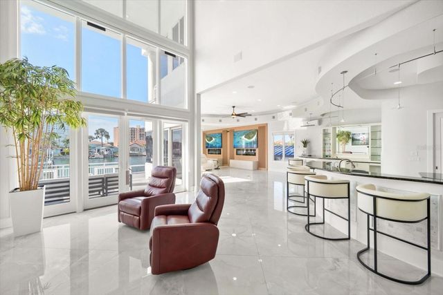 42 MIDWAY ISLAND, Clearwater Beach, FL 33767