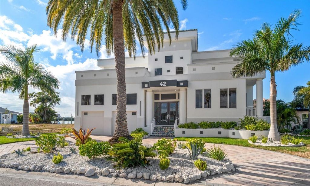 42 MIDWAY ISLAND, Clearwater Beach, FL 33767