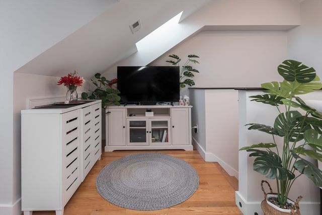 80 Bunker Hill Street 3, Boston, MA 02129