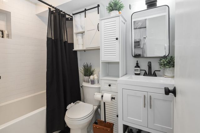 80 Bunker Hill Street 3, Boston, MA 02129