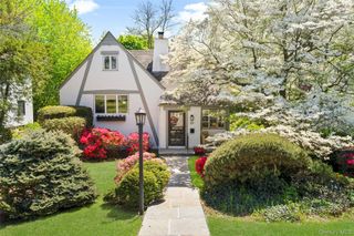 89 Edgewood Avenue, Larchmont, NY 10538