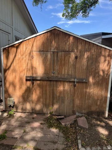 4451 S PAN AMERICAN DR, Murray, UT 84107