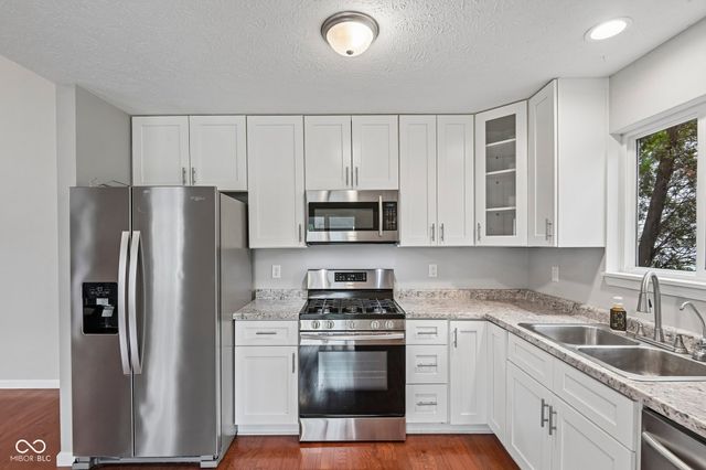 12352 Cobblestone South Drive, Indianapolis, IN 46236
