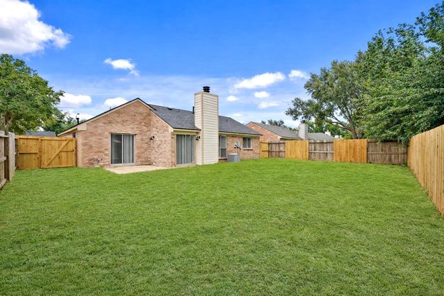 6738 Prairie Village Drive, Katy, TX 77449