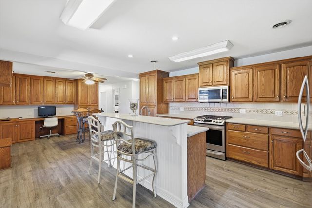 6996 Ganzer Road E, Denton, TX 76207