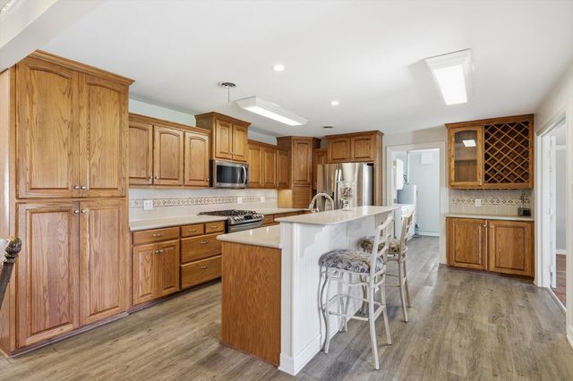 6996 Ganzer Road E, Denton, TX 76207