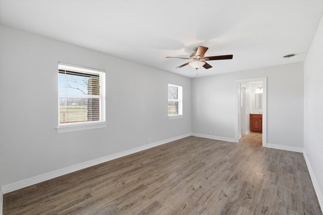 6996 Ganzer Road E, Denton, TX 76207