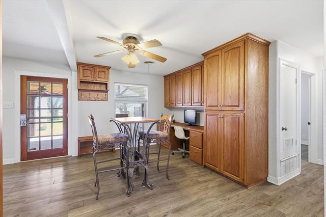 6996 Ganzer Road E, Denton, TX 76207