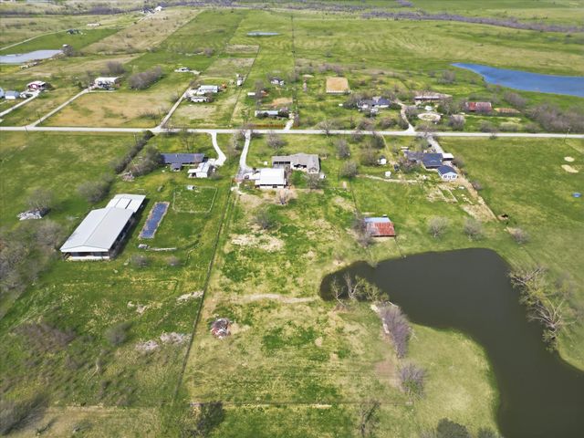 6996 Ganzer Road E, Denton, TX 76207