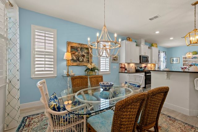 3575 Loblolly Square, Vero Beach, FL 32966