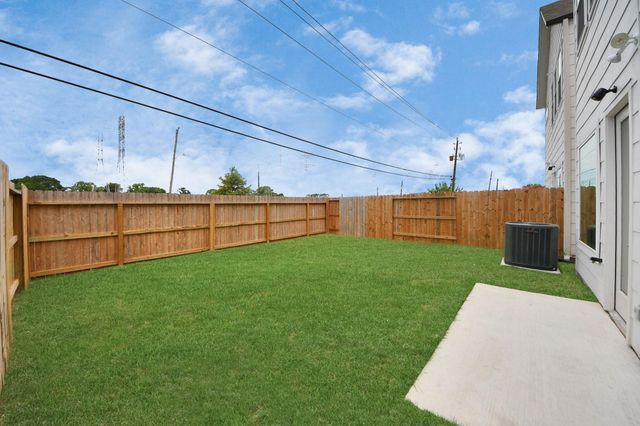 12806 Cozumel Lane, Houston, TX 77045