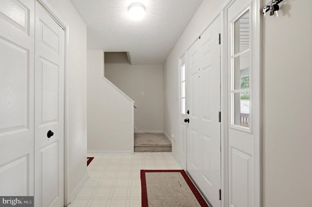 116 BAER OAK DR, Maurertown, VA 22644