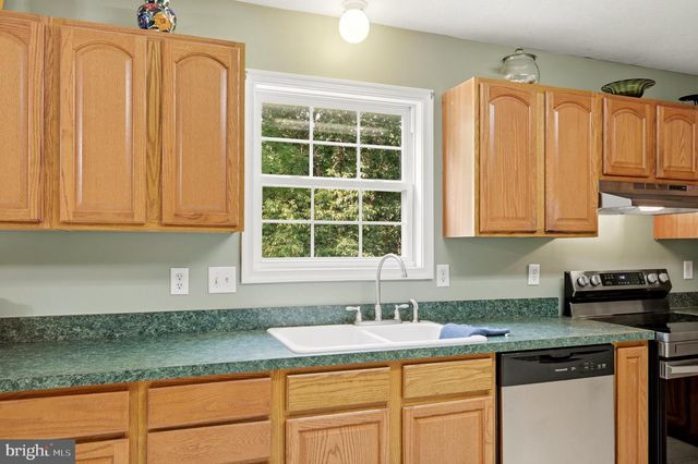 116 BAER OAK DR, Maurertown, VA 22644