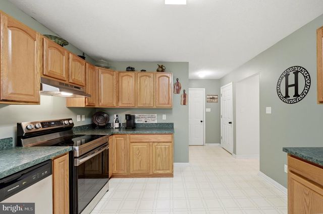 116 BAER OAK DR, Maurertown, VA 22644