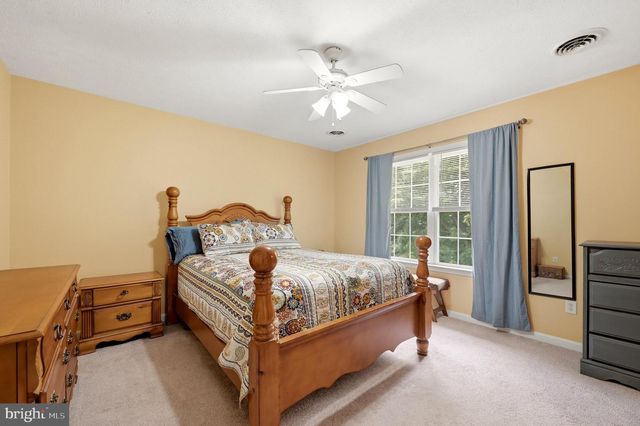 116 BAER OAK DR, Maurertown, VA 22644