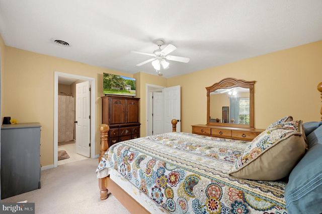 116 BAER OAK DR, Maurertown, VA 22644