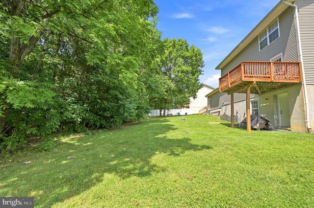 116 BAER OAK DR, Maurertown, VA 22644