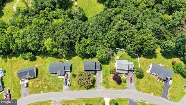116 BAER OAK DR, Maurertown, VA 22644