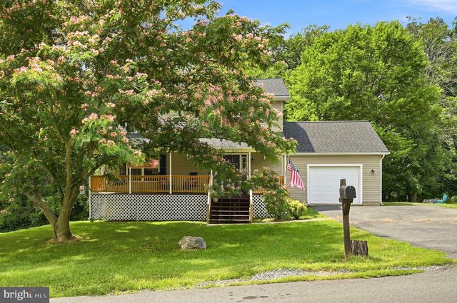 116 BAER OAK DR, Maurertown, VA 22644