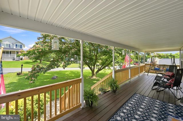 116 BAER OAK DR, Maurertown, VA 22644
