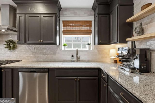 1320 Paddocks Way, Powder Springs, GA 30127