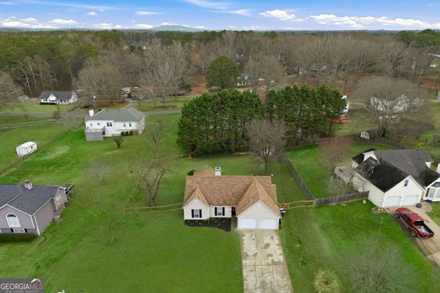 1320 Paddocks Way, Powder Springs, GA 30127