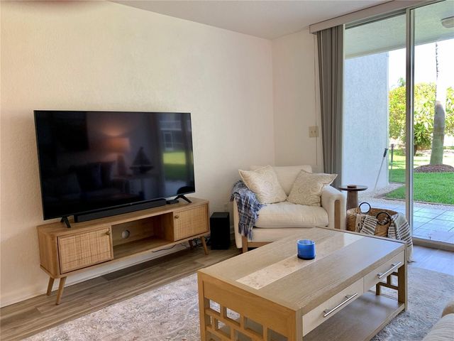 6061 BAHIA DEL MAR CIRCLE 146, St Petersburg, FL 33715