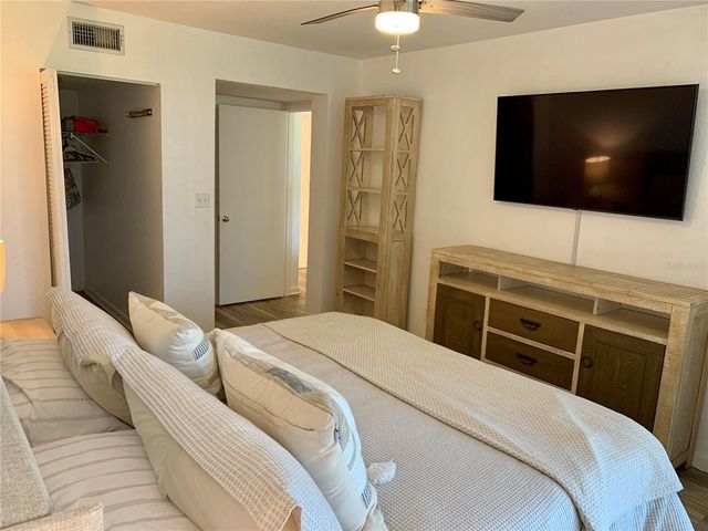 6061 BAHIA DEL MAR CIRCLE 146, St Petersburg, FL 33715