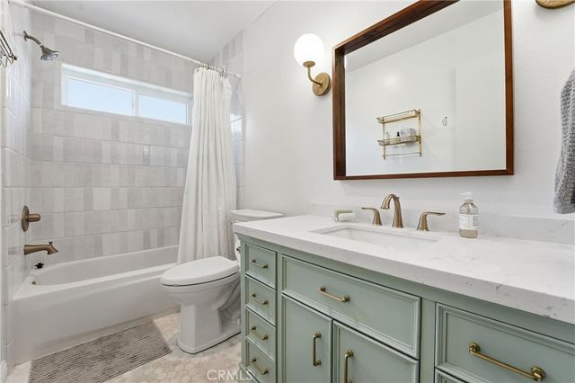 2112 Warfield 9, Redondo Beach, CA 90278