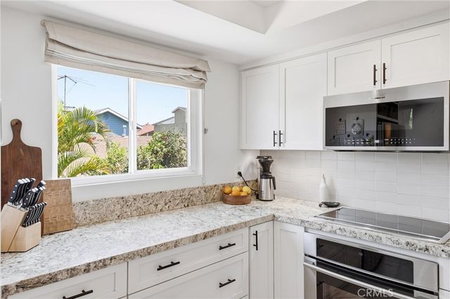 2112 Warfield 9, Redondo Beach, CA 90278