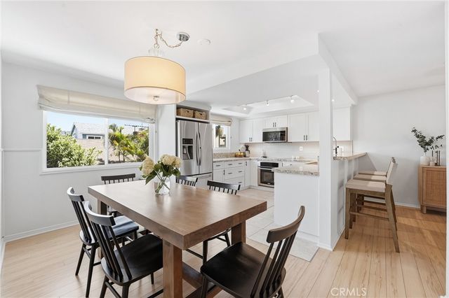 2112 Warfield 9, Redondo Beach, CA 90278