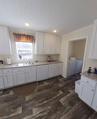 1792-C Breezy Bay Way, Mcclellanville, SC 29458