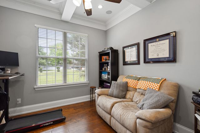 1809 Jackson Square Drive, Hixson, TN 37343