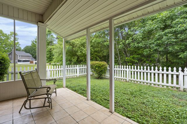1809 Jackson Square Drive, Hixson, TN 37343