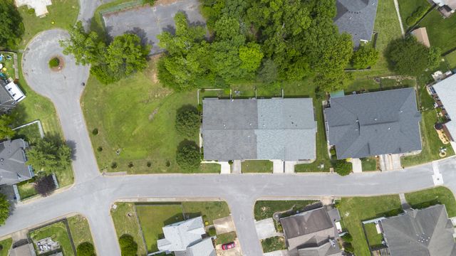 1809 Jackson Square Drive, Hixson, TN 37343