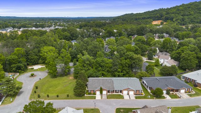 1809 Jackson Square Drive, Hixson, TN 37343