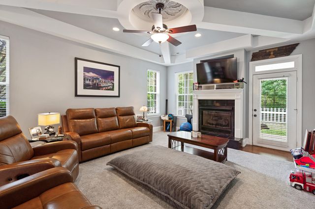 1809 Jackson Square Drive, Hixson, TN 37343
