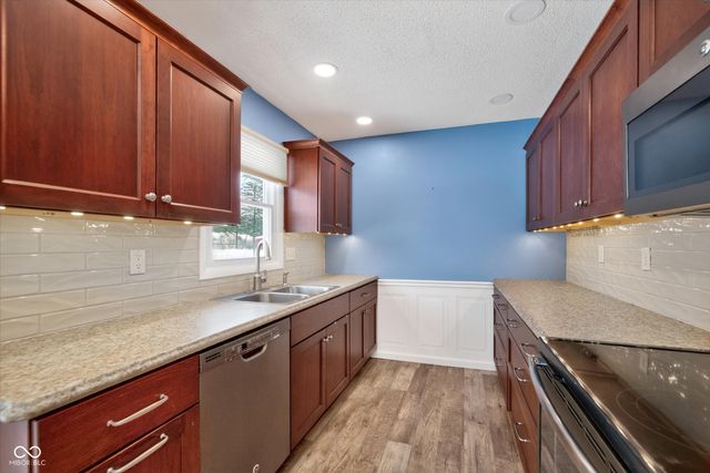 508 N Parkwood Drive, Muncie, IN 47304