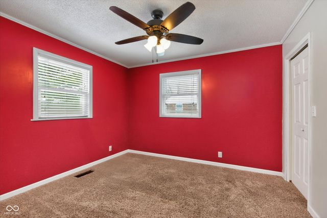 508 N Parkwood Drive, Muncie, IN 47304