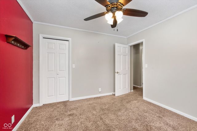 508 N Parkwood Drive, Muncie, IN 47304