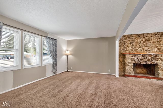 508 N Parkwood Drive, Muncie, IN 47304