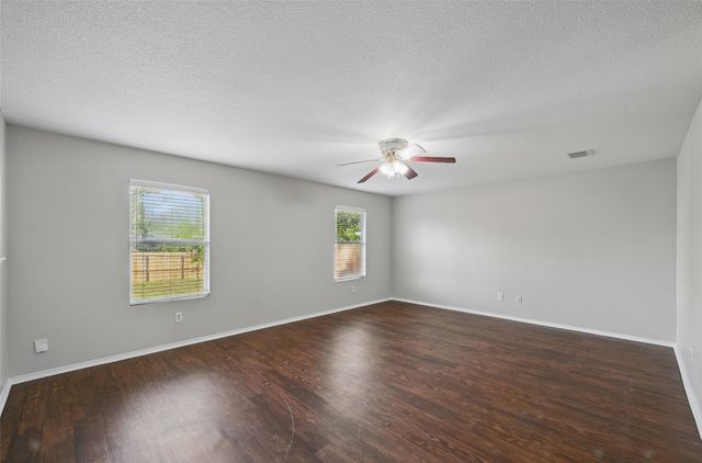 4909 Wildcreek Way, Fort Worth, TX 76179