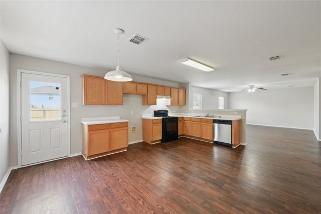 4909 Wildcreek Way, Fort Worth, TX 76179