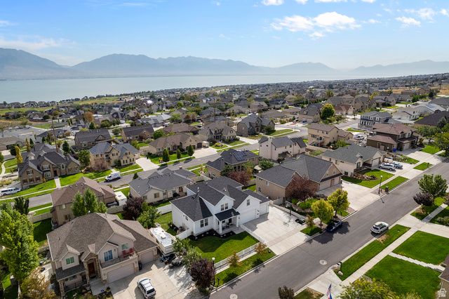 2238 S WESTERN DR, Saratoga Springs, UT 84045