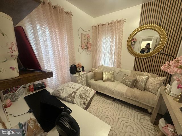 355 MCKNIGHT ST, Reading, PA 19601