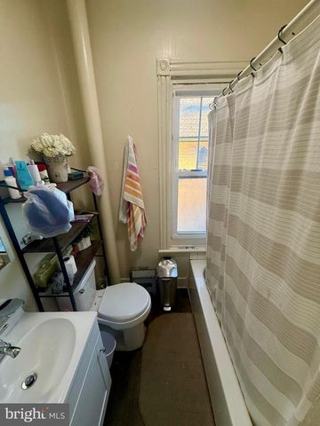 355 MCKNIGHT ST, Reading, PA 19601